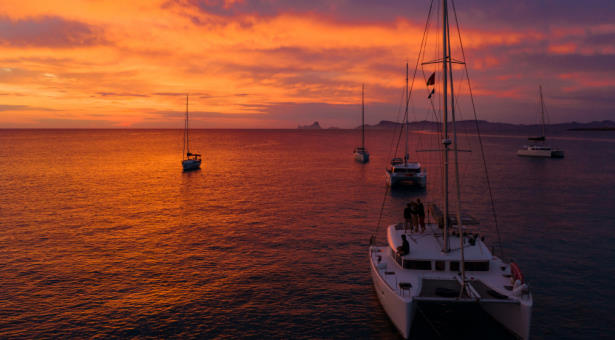 Sailing Cruising Yachting Greece